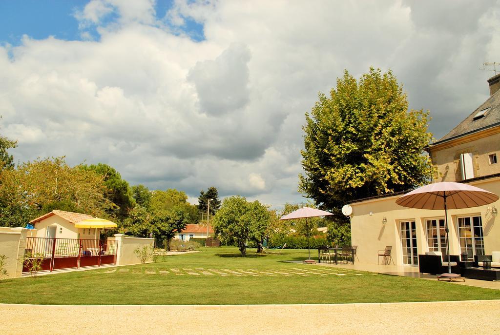 La Grande Maison Bed & Breakfast แบร์เฌอรัก ภายนอก รูปภาพ