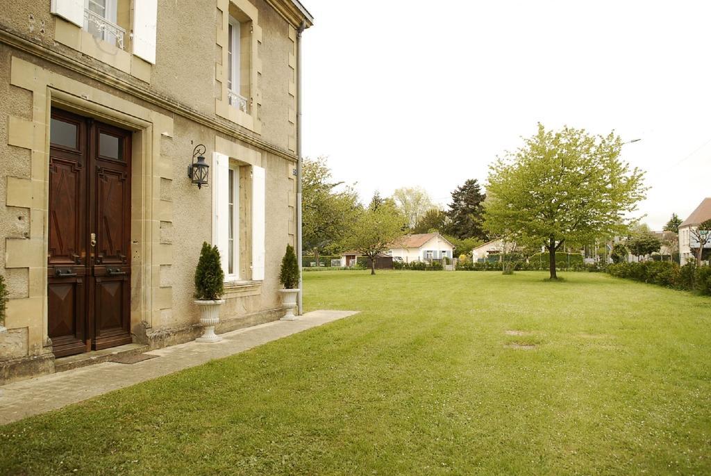 La Grande Maison Bed & Breakfast แบร์เฌอรัก ภายนอก รูปภาพ